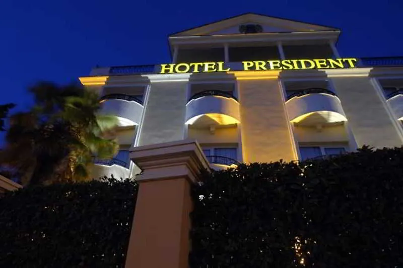 Hotel President Zadar 4*,