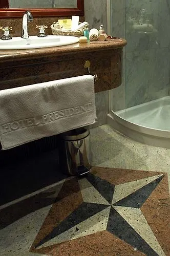 Hotel President Zadar 4*,